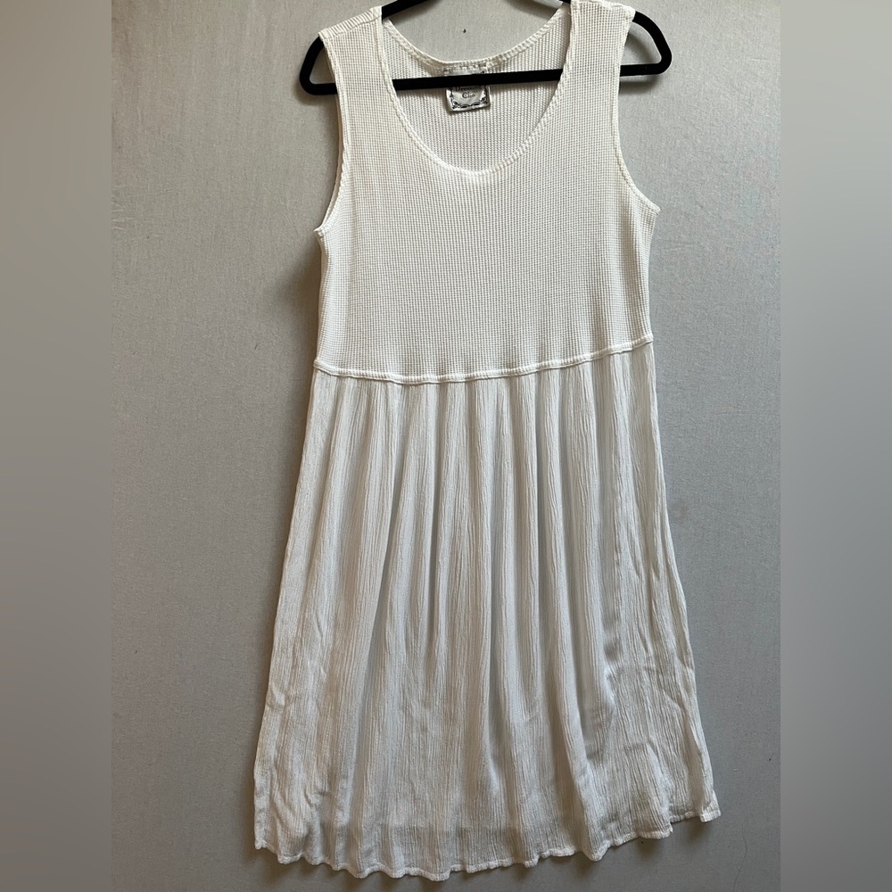Dressing Clio Sleeveless White Knit-Bodice Midi Dress Sz M